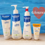 Mustela Bébé {Christmas Giveaway #3}